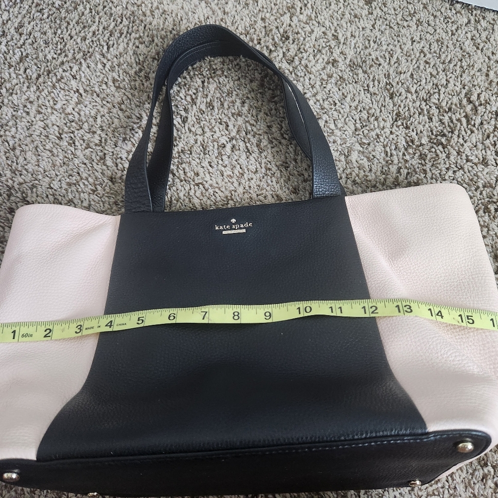 Kate Spade Tote - Picture 9 of 10